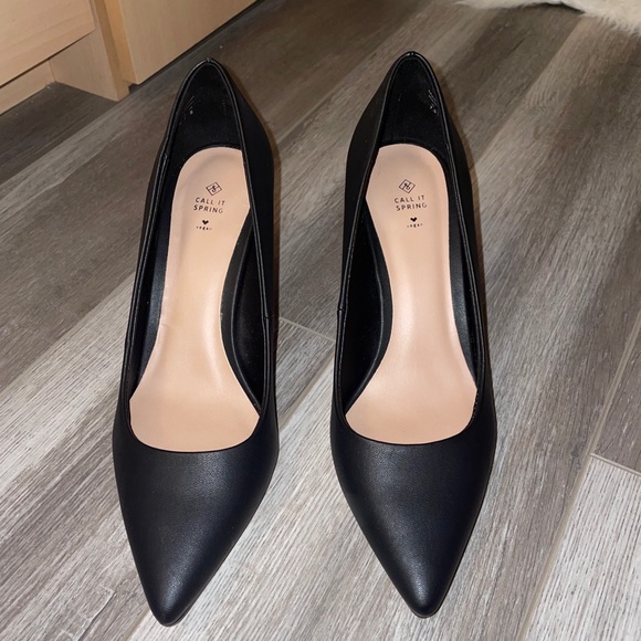 CALL IT SPRING BLACK HIGH HEELS - Picture 2 of 4